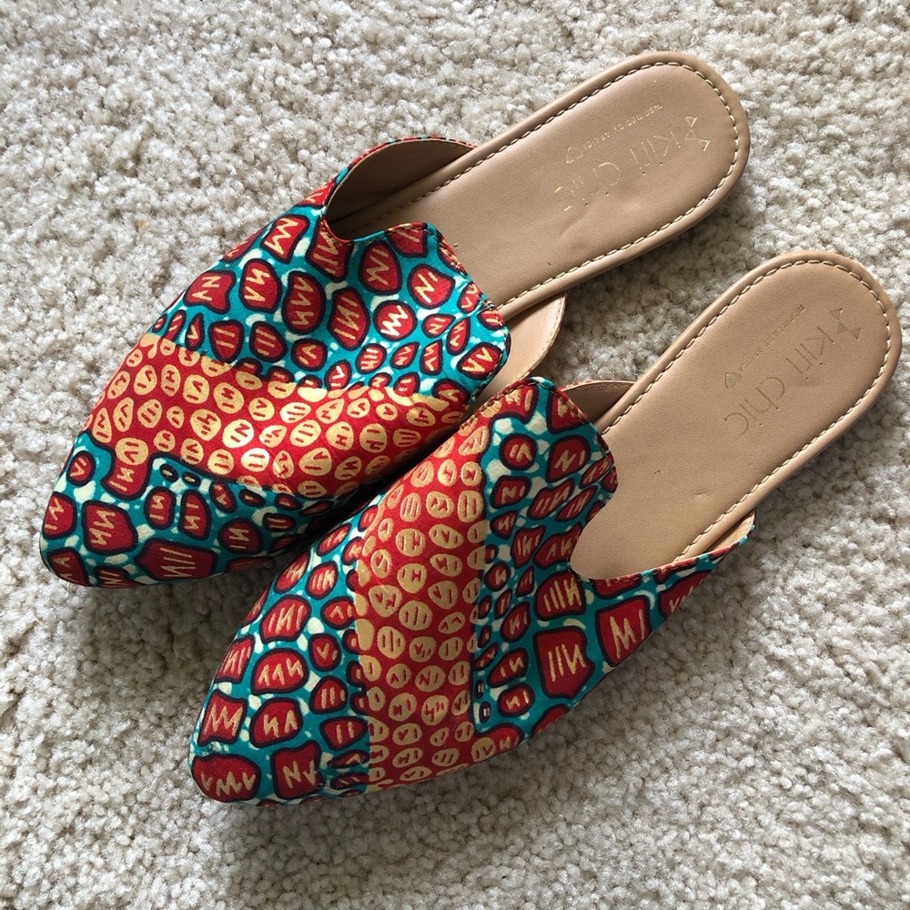 Kiri Chic Tan/African Design Slip on Shoes - Picture 2 of 5
